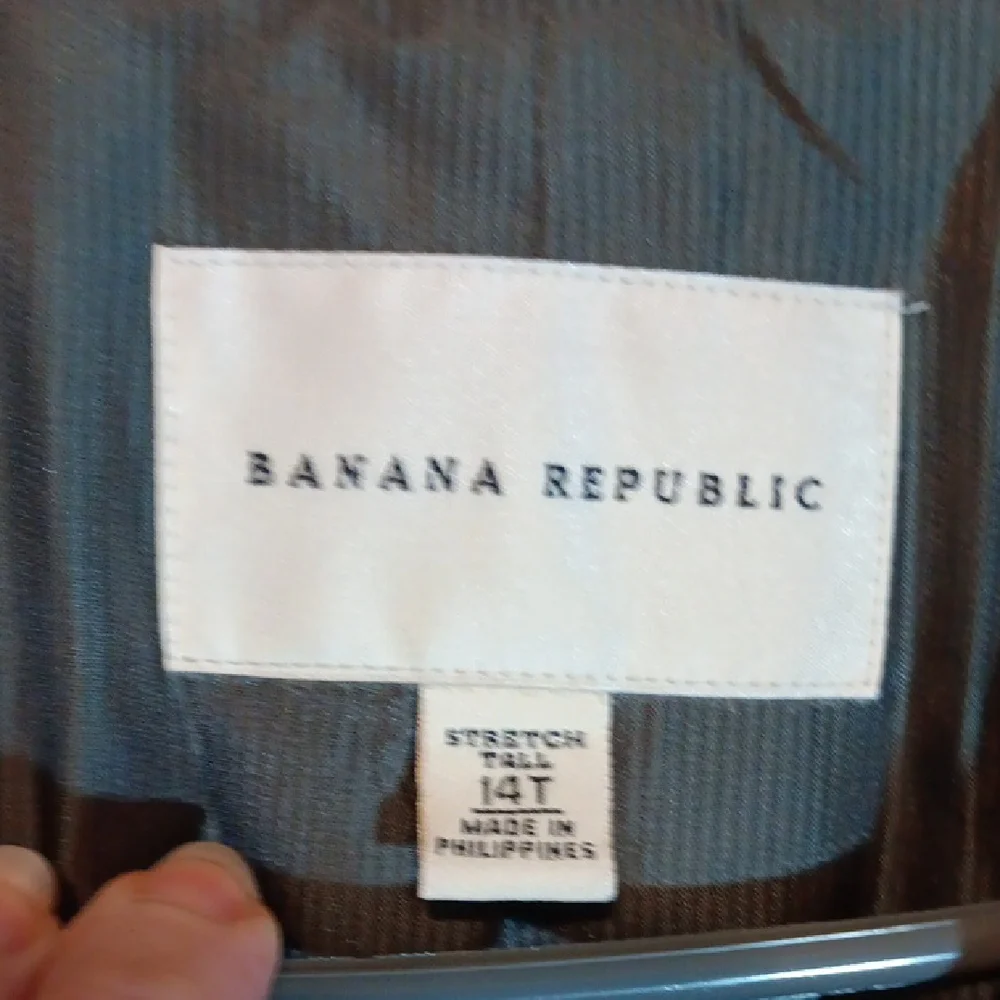 Banana Republic Charcoal Blazer - Picture 2 of 5